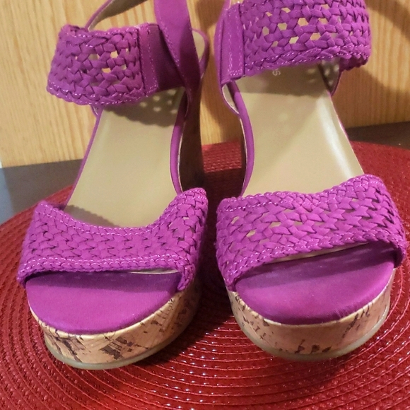 Ladies wedges - Picture 4 of 4